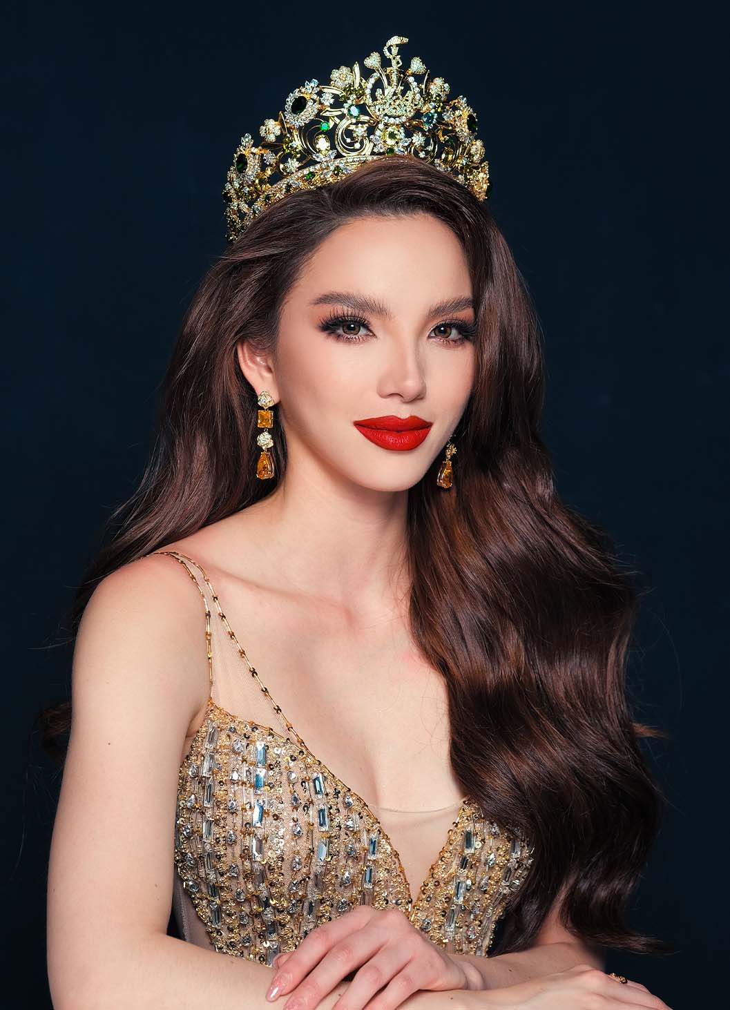 เทีย ทวีพาณิชย์พันธุ์