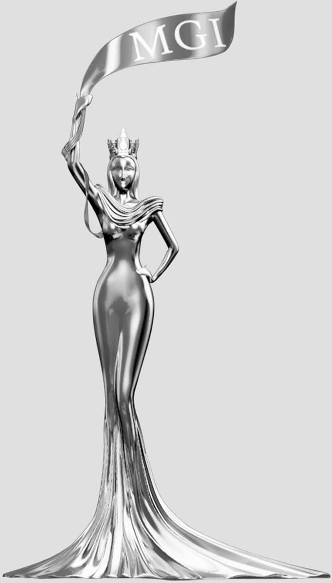 Honoring Those Who Became the Grand Queen